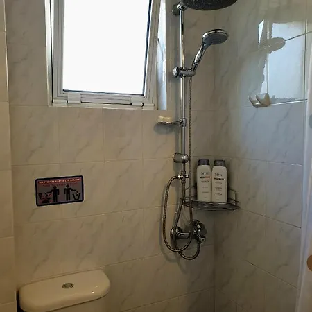 House 1 公寓 *